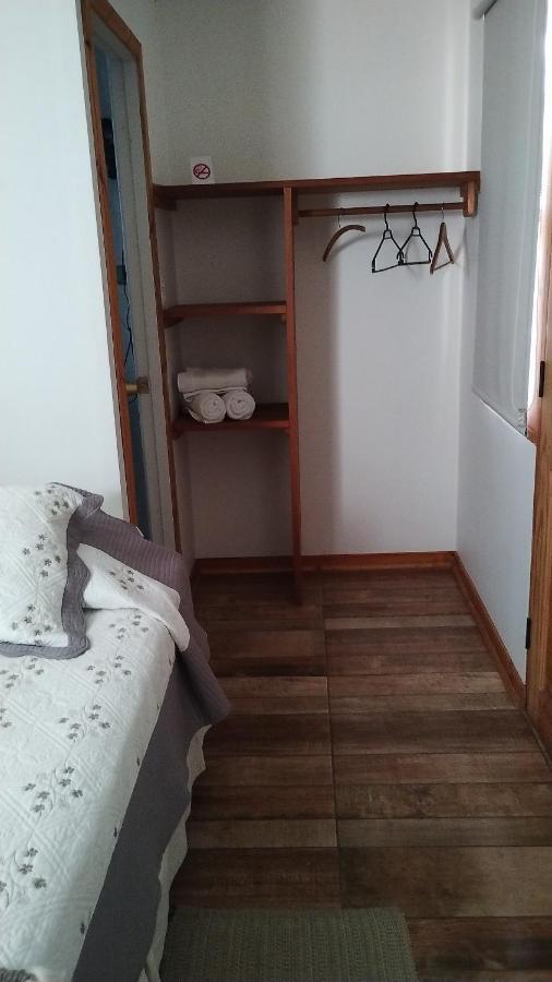 Hostal Petit Verdot Санта-Крус Экстерьер фото