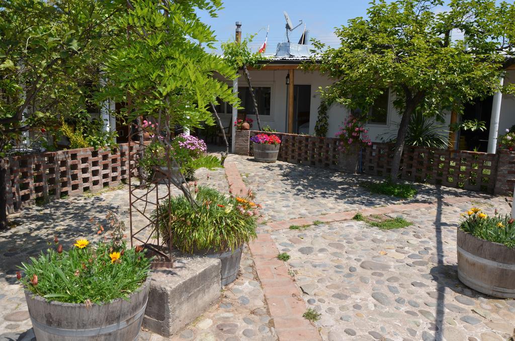 Hostal Petit Verdot Санта-Крус Экстерьер фото