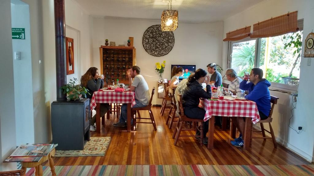 Hostal Petit Verdot Санта-Крус Экстерьер фото